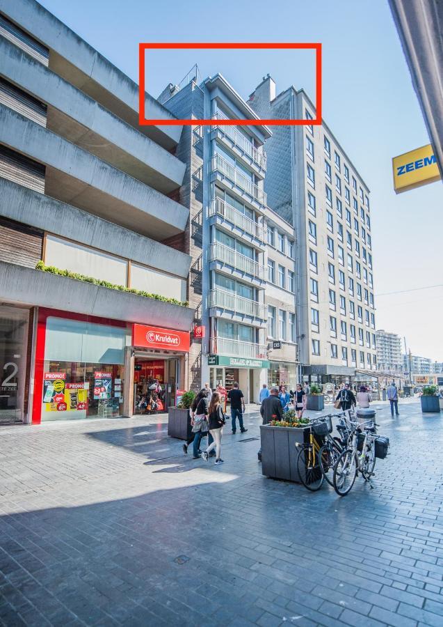 Studio Met Groot Zonneterras Centrum Oostende Luaran gambar
